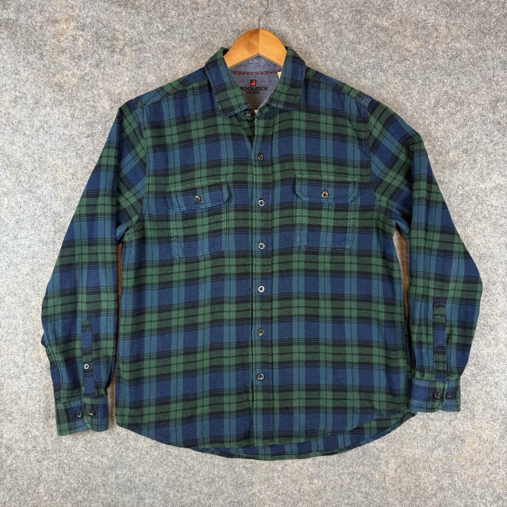 Woolrich Shirt Mens Medium Green Plaid Flannel Outdoors Work Wear Lumberjack